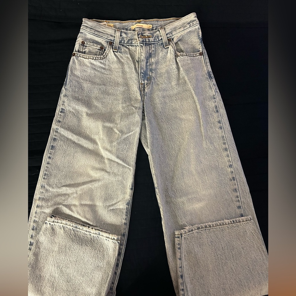 Women’s Light Blue Jeans
